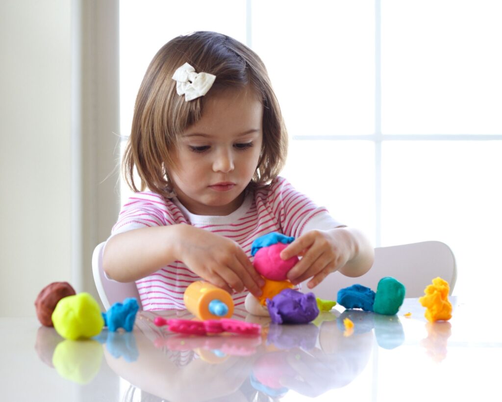 Play-Doh has many benefits and is the ultimate sensory experience for kids- check out these awesome benefits and cool play doh sets for girls.