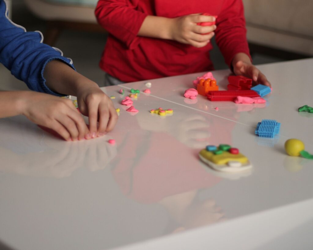Play-Doh has many benefits and is the ultimate sensory experience for kids- check out these awesome benefits and cool play doh sets for girls.