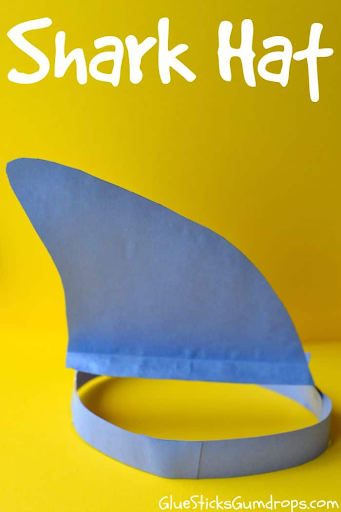 Looking for ocean themed activities for preschoolers? Look no further, here are 50 activities you and your preschooler will both enjoy!
