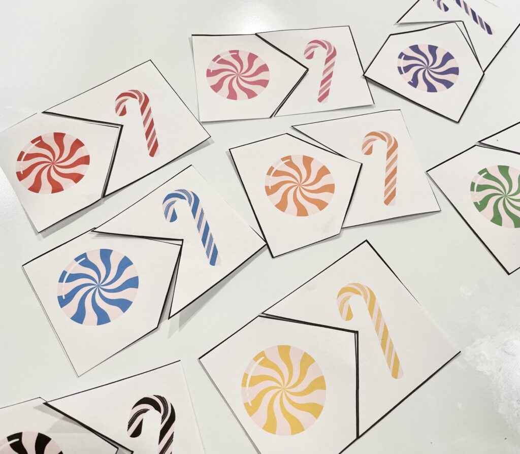 The Minty Match Color Matching game will be a hit with your preschoolers! They get to match candy canes and peppermints as they learn their colors.