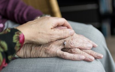4 Things to Consider When Choosing a Care Center for a Loved One