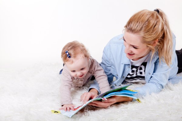 Here are several baby activities for your 3 to 4 month old. Playing with your baby will stimulate their senses & improve motor development, cognition, and language