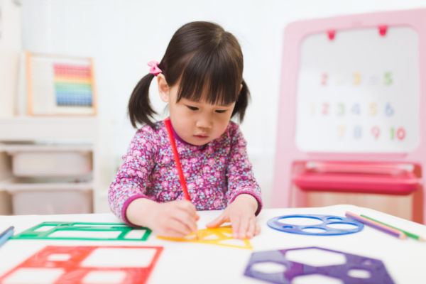 Toddlers start learning shapes around two-years-old, and it should be fun! Here are some ideas for teaching shapes to toddlers.